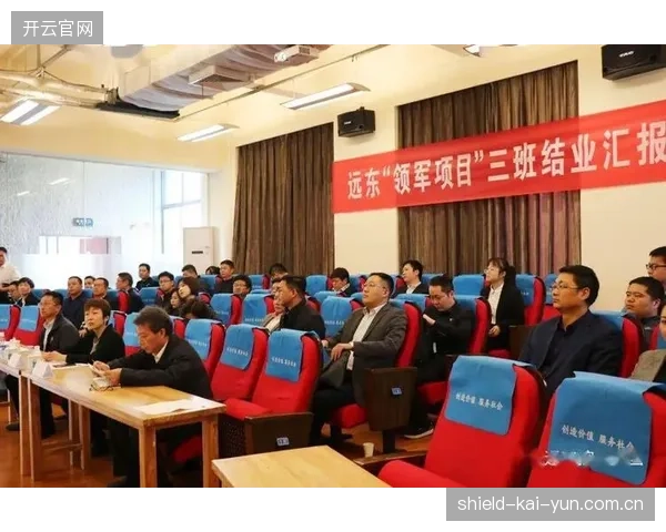 为何部分新建场馆的应急疏散效率反而低于旧场馆？基于社会力模型的仿真研究揭示了出口设计中的常见误区